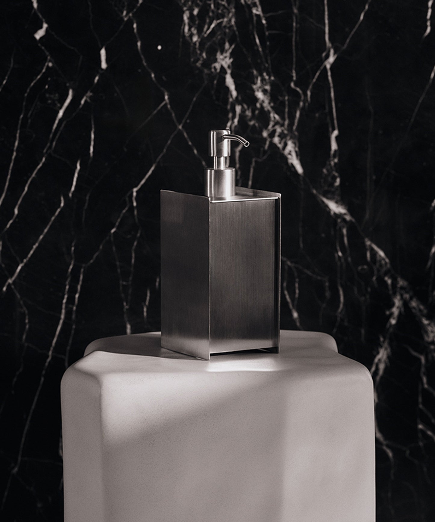 Sama Soap Dispenser