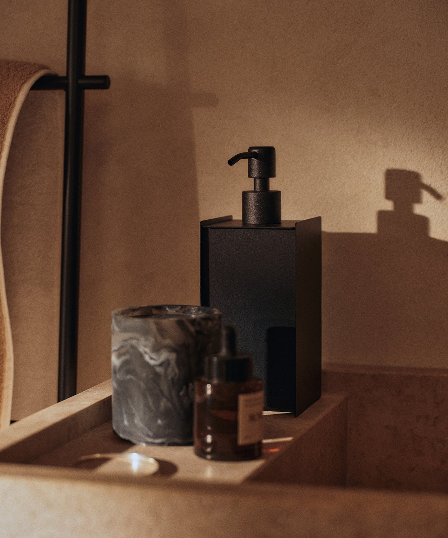 Sama Soap Dispenser