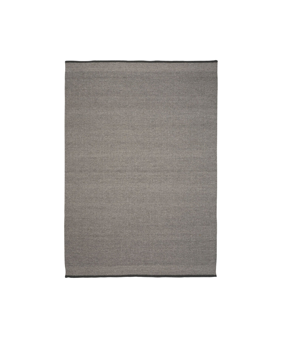 Stratum Echo Rug in Granite