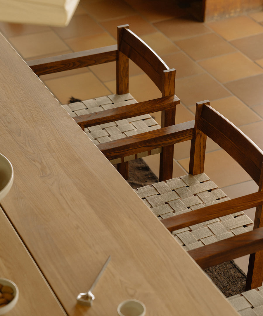 Symmetry Armrest Chair