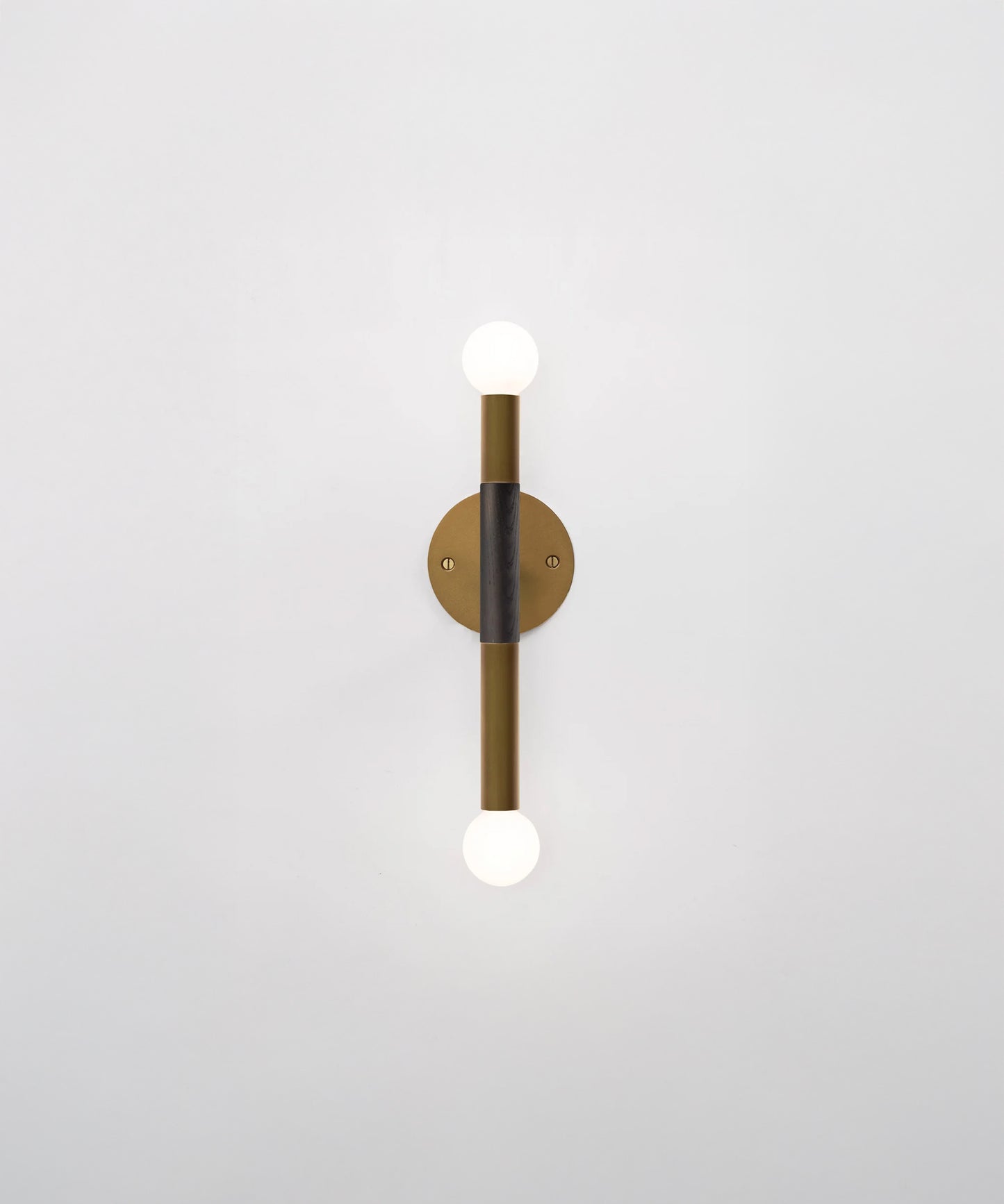 Toam Sconce