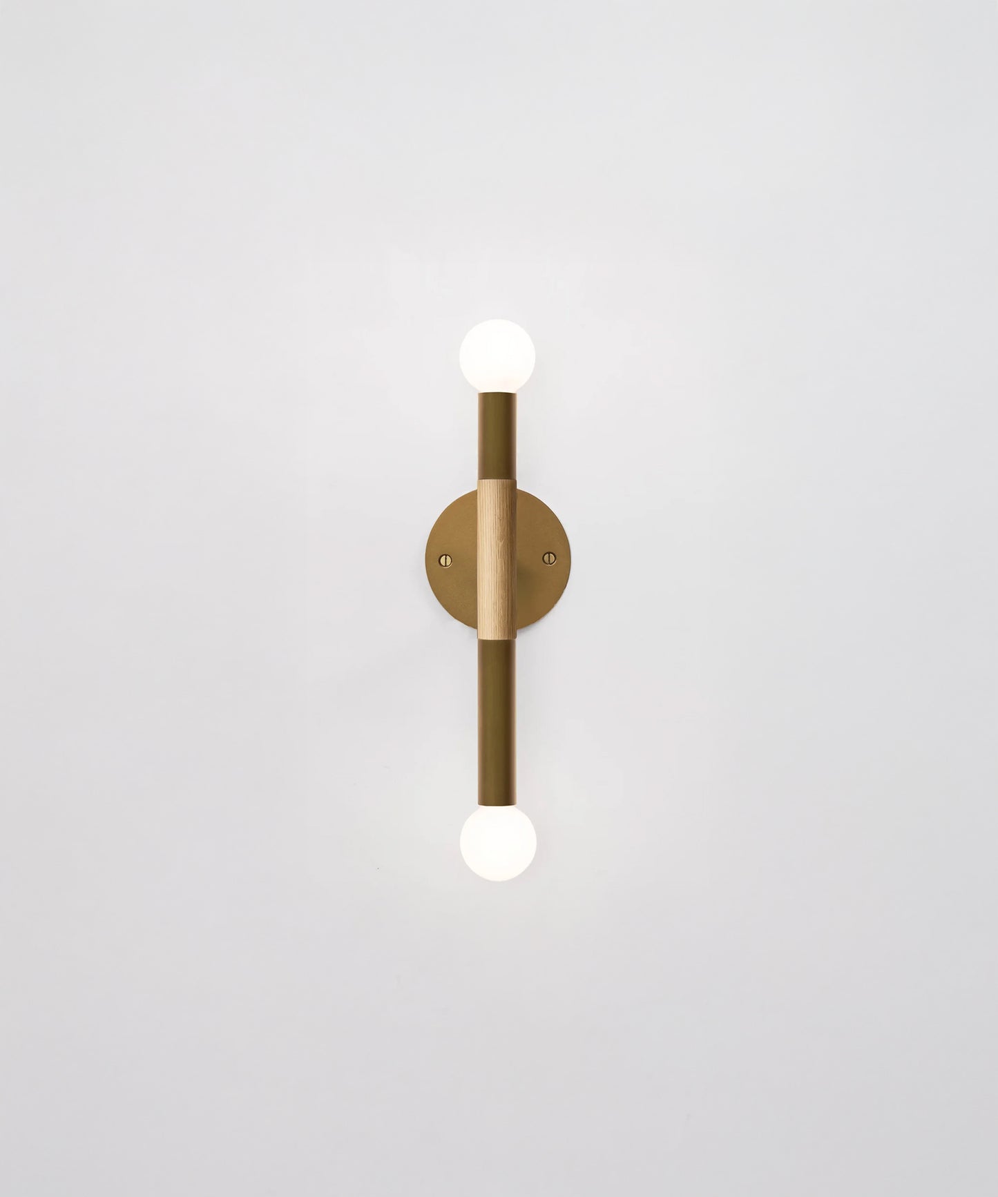 Toam Sconce