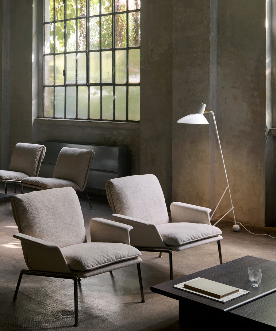 Tripod Floor Lamp HM8