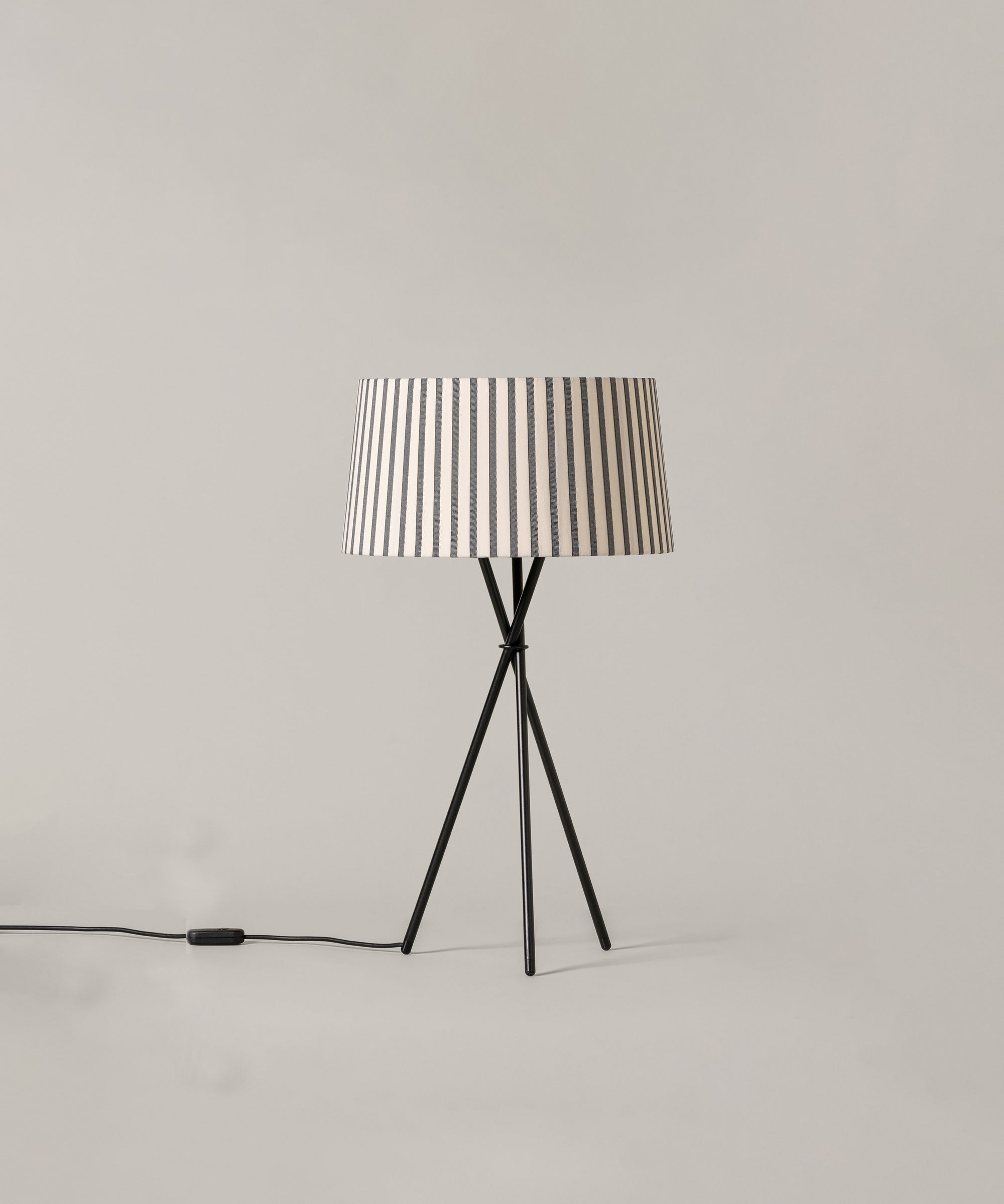 Tripode G6 Table Lamp
