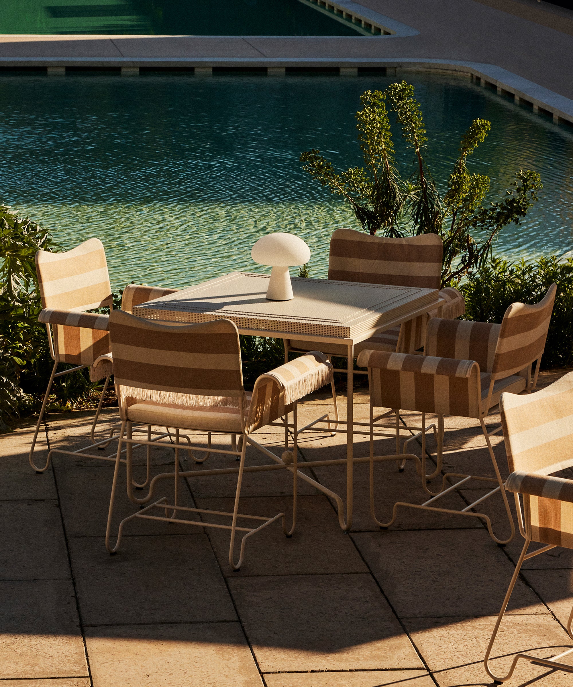 Tropique Dining Table