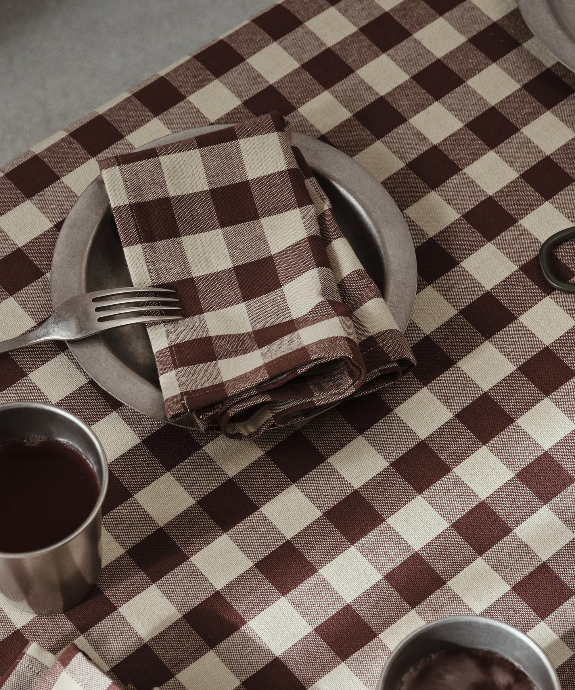 Tumbled Plate