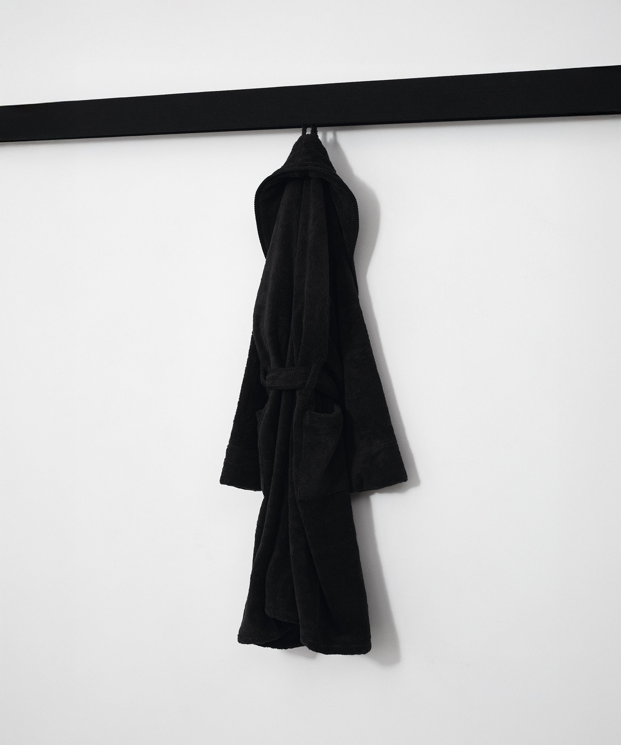 Whipstitch Bathrobe, Black