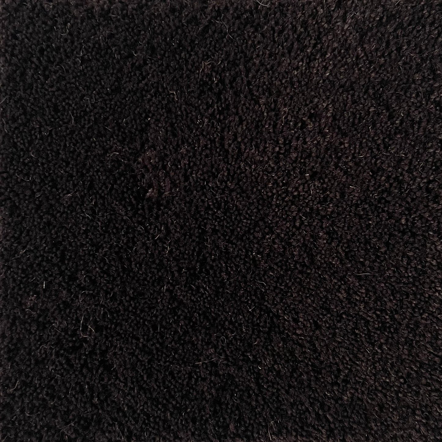 100% New Zealand Wool in Dark Brown