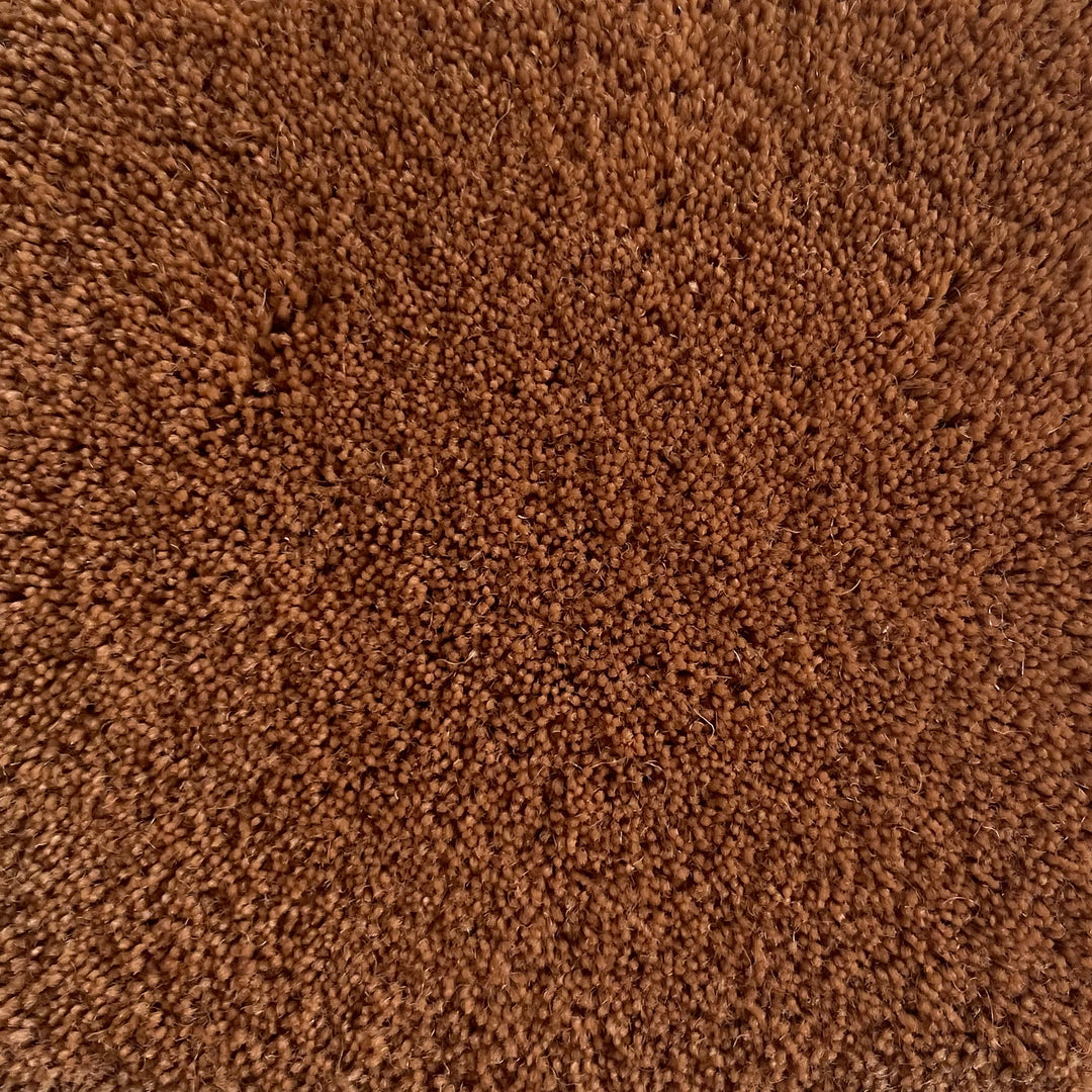 100% New Zealand Wool in Toasted Nut
