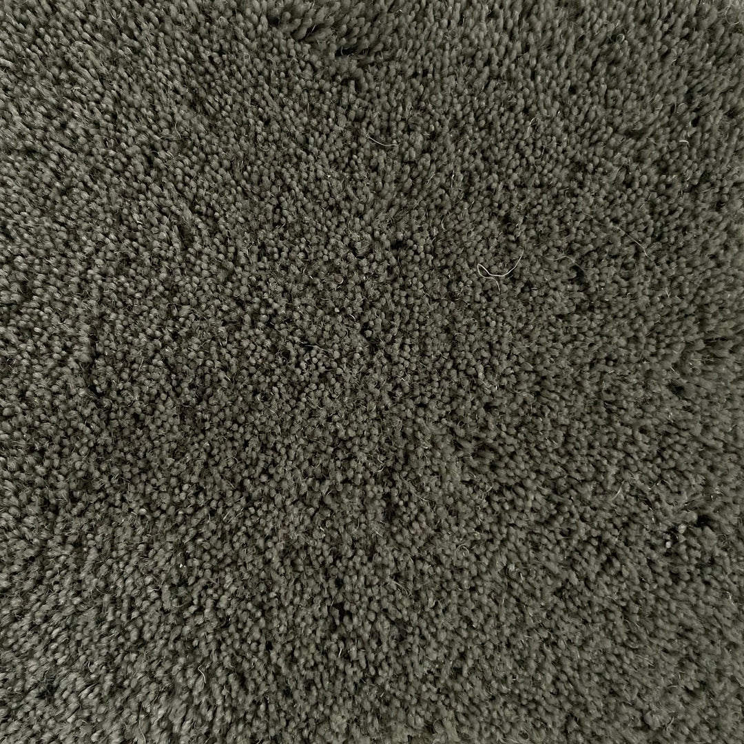 100% New Zealand Wool in Smoke Green