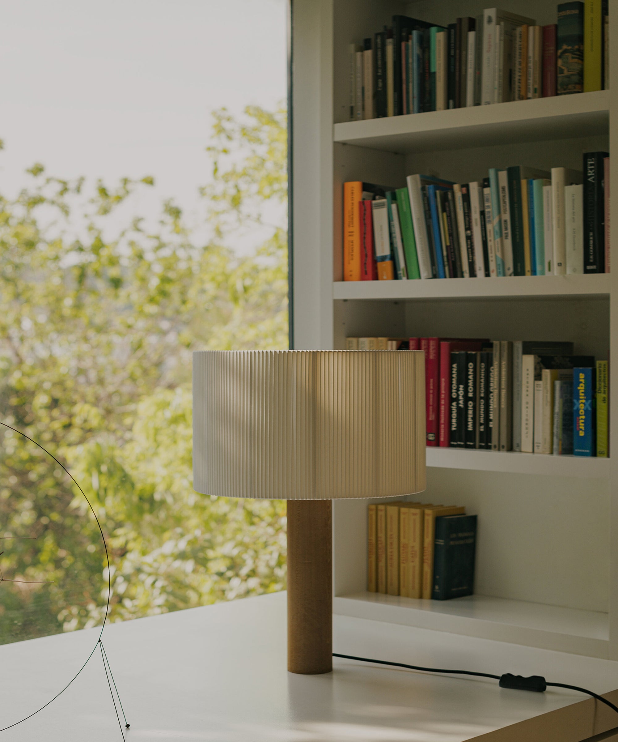 Moragas Table Lamp