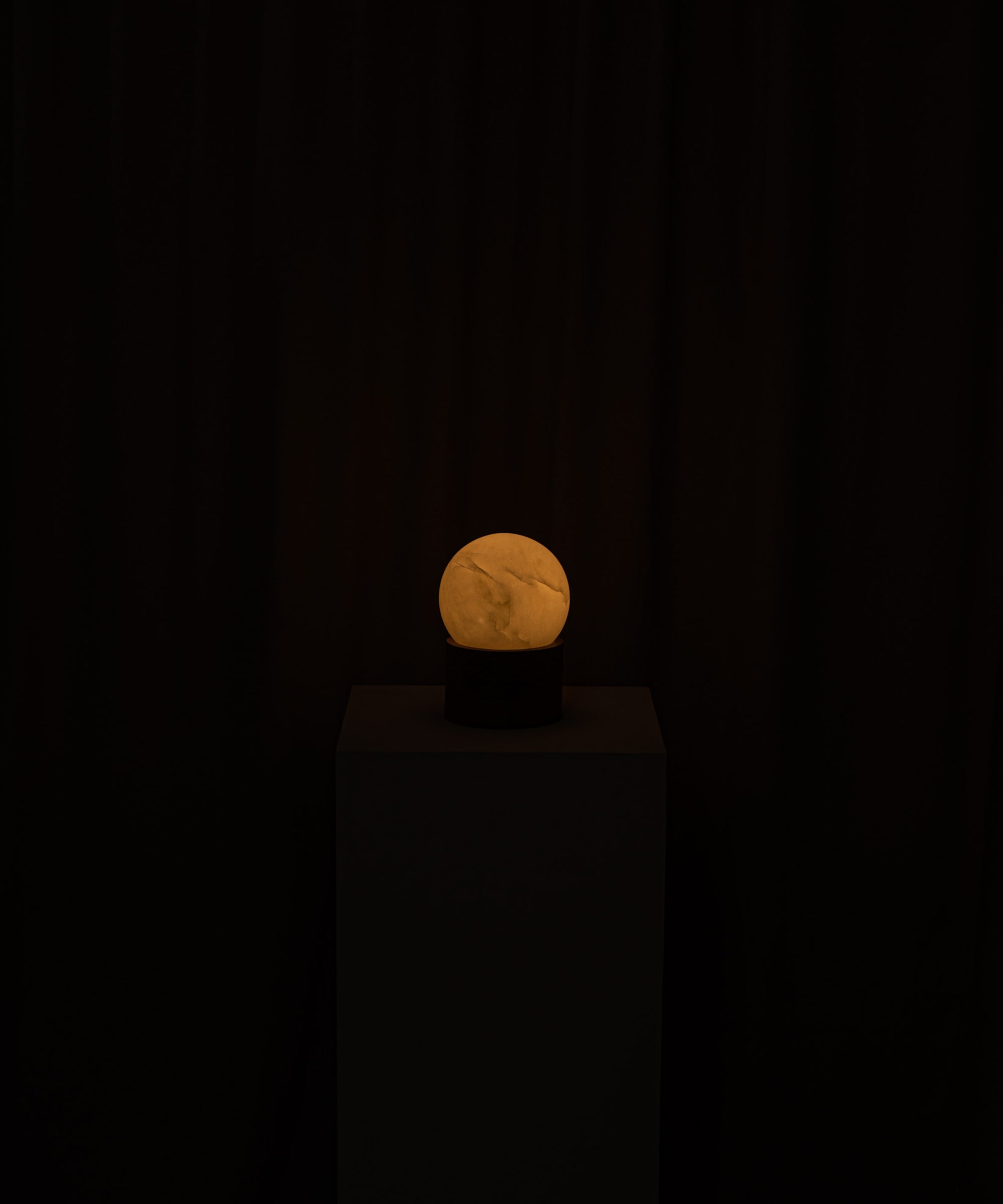 Auguristo Table Lamp