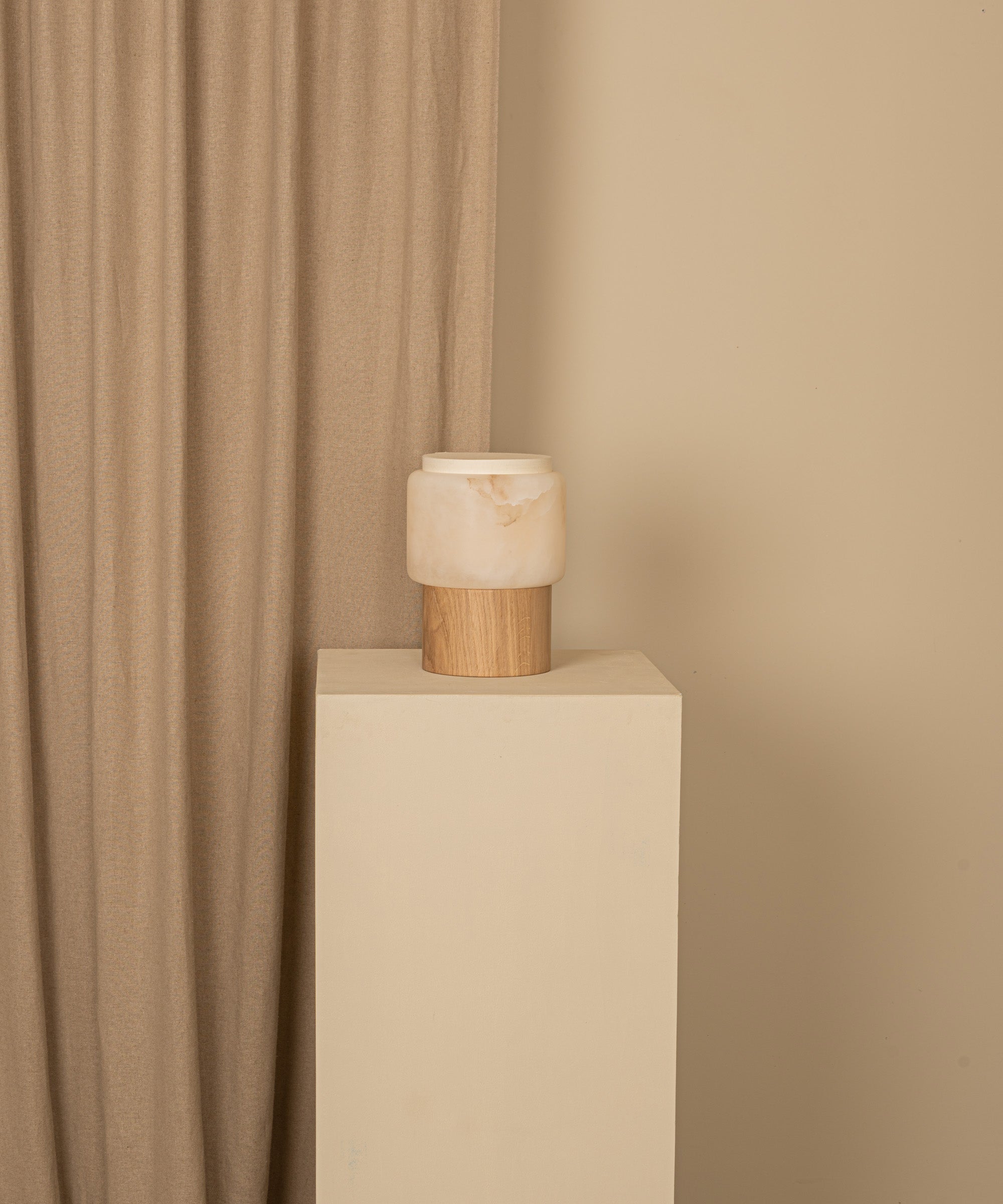 Lanterno Table Lamp