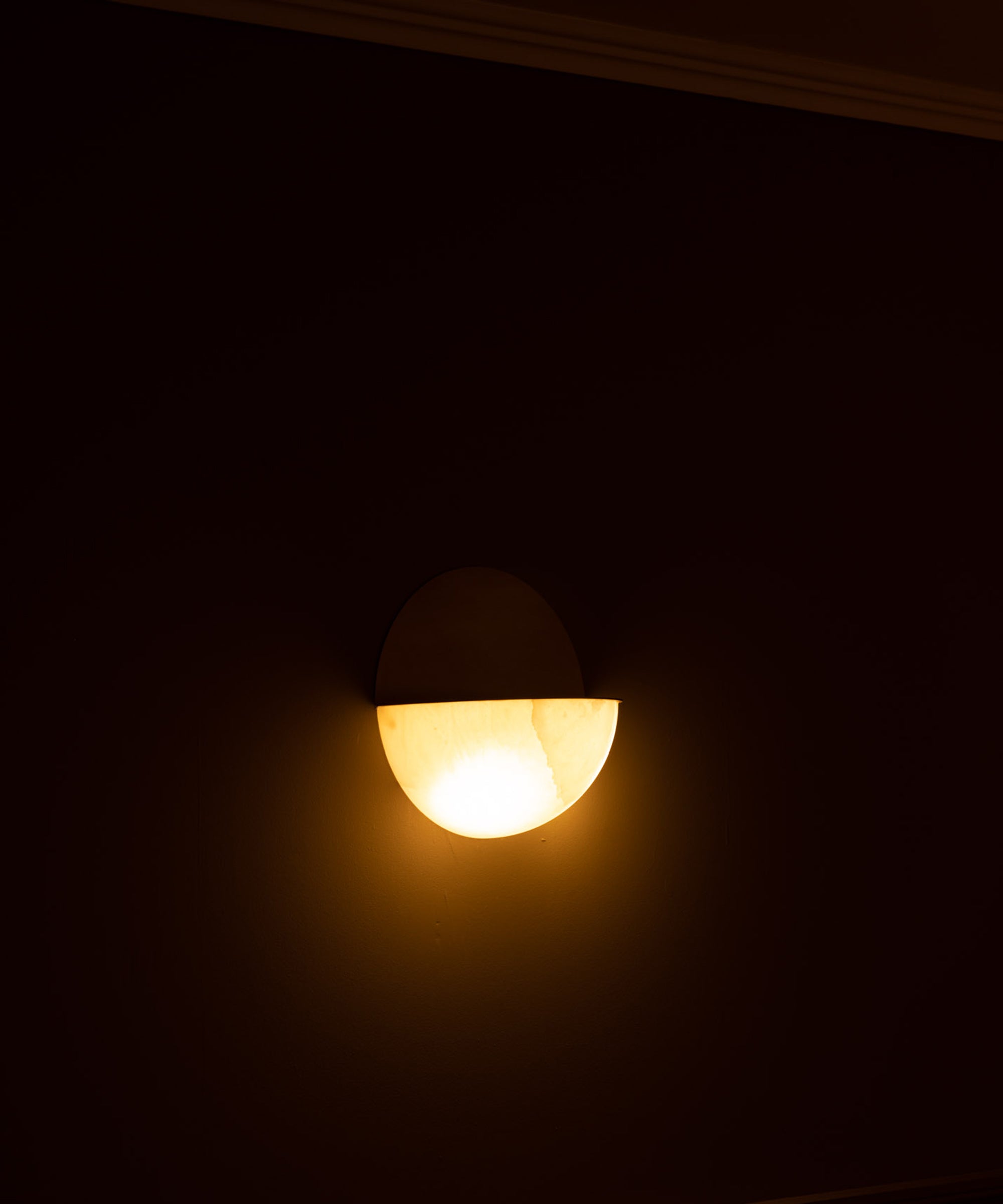 Luno Sconce