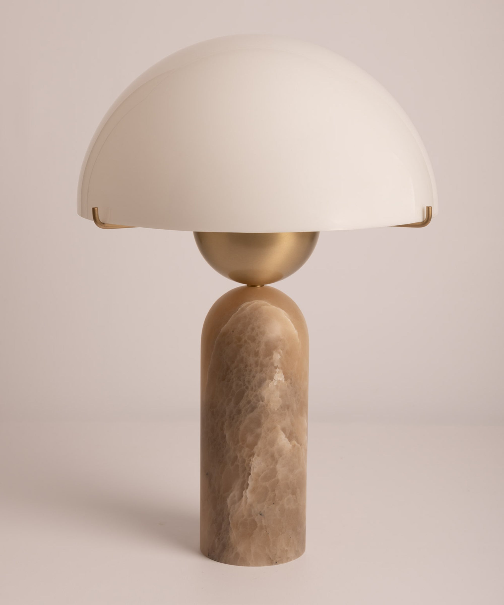 Peono Table Lamp