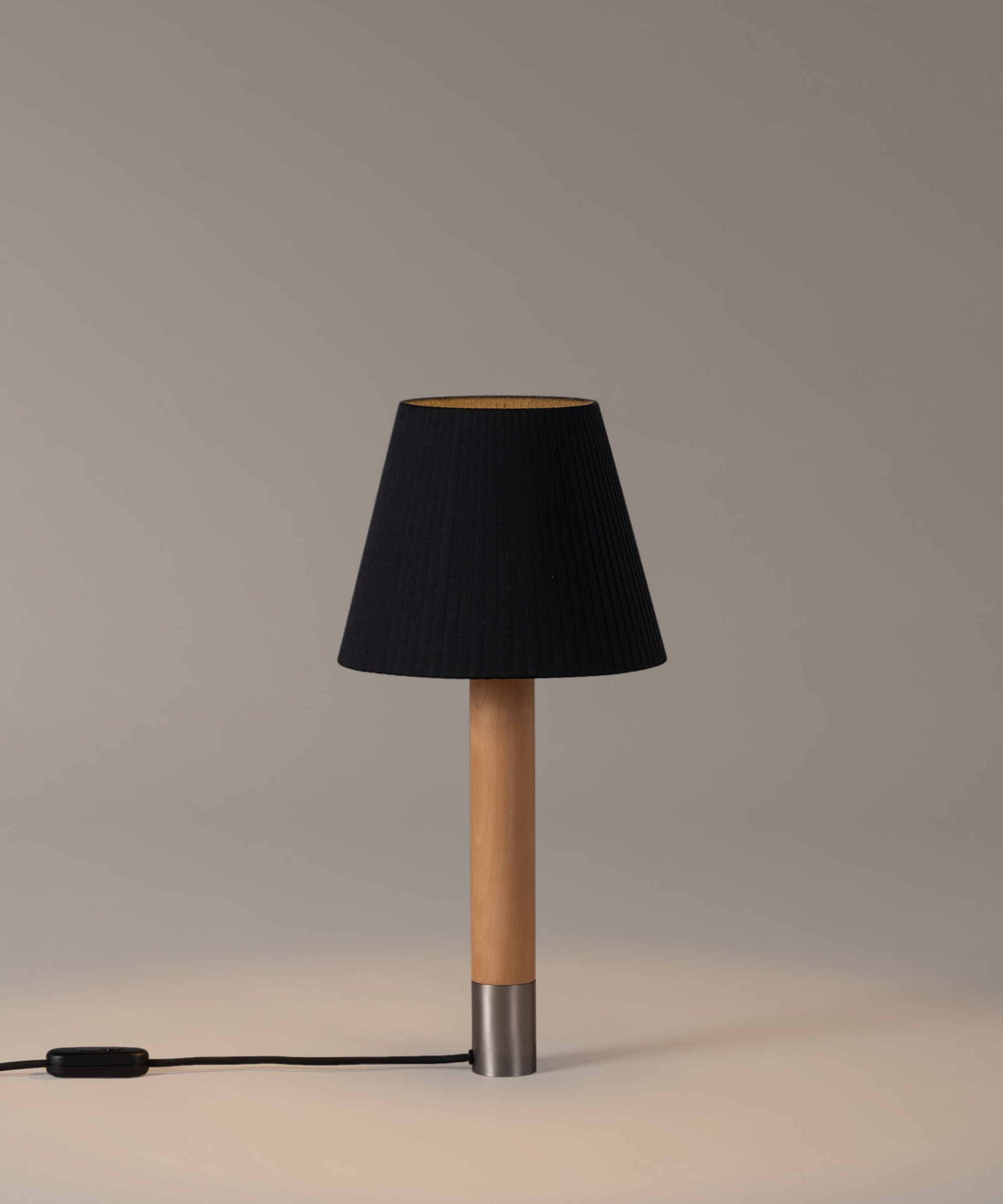 Basica M1 Table Lamp