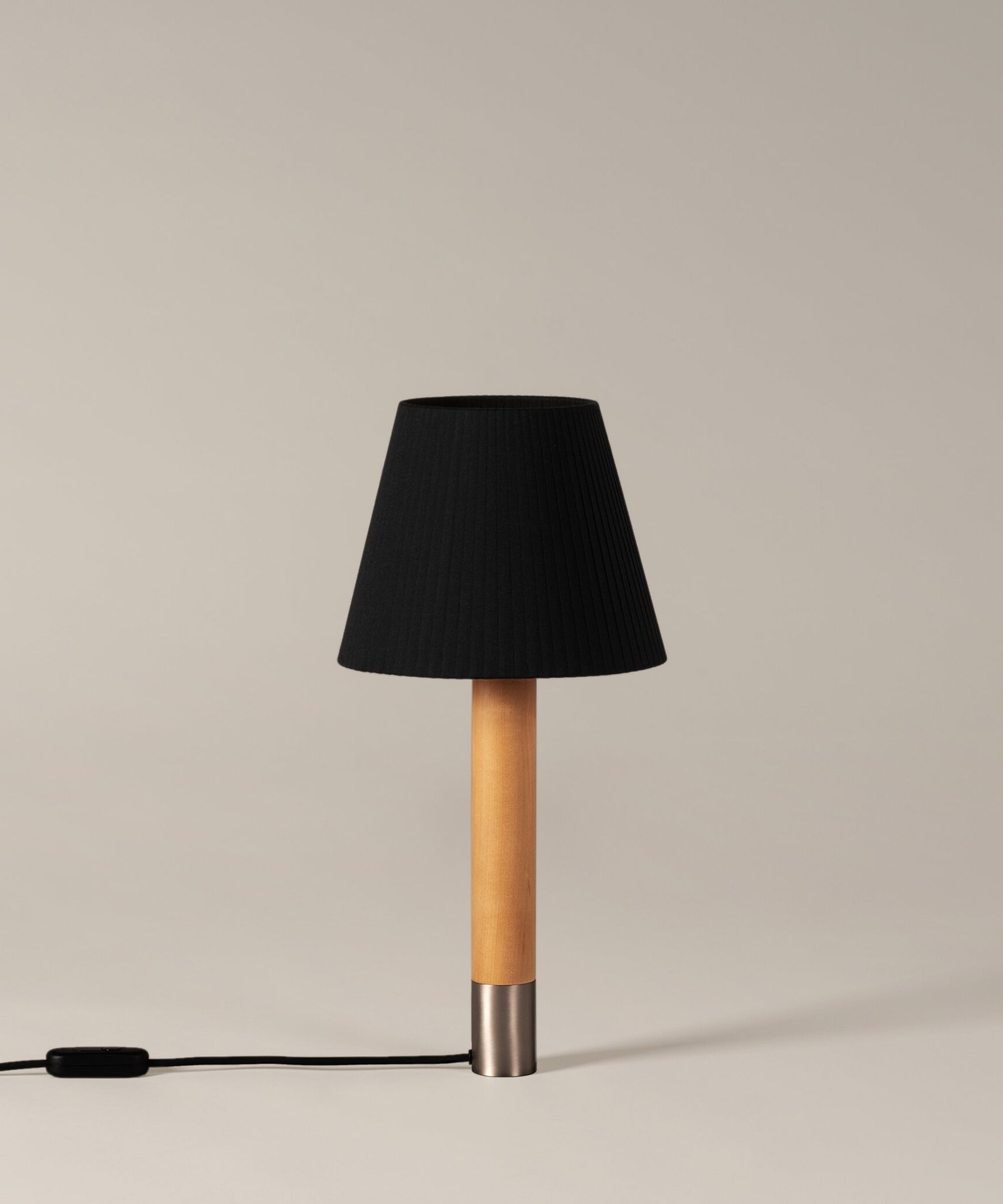 Basica M1 Table Lamp