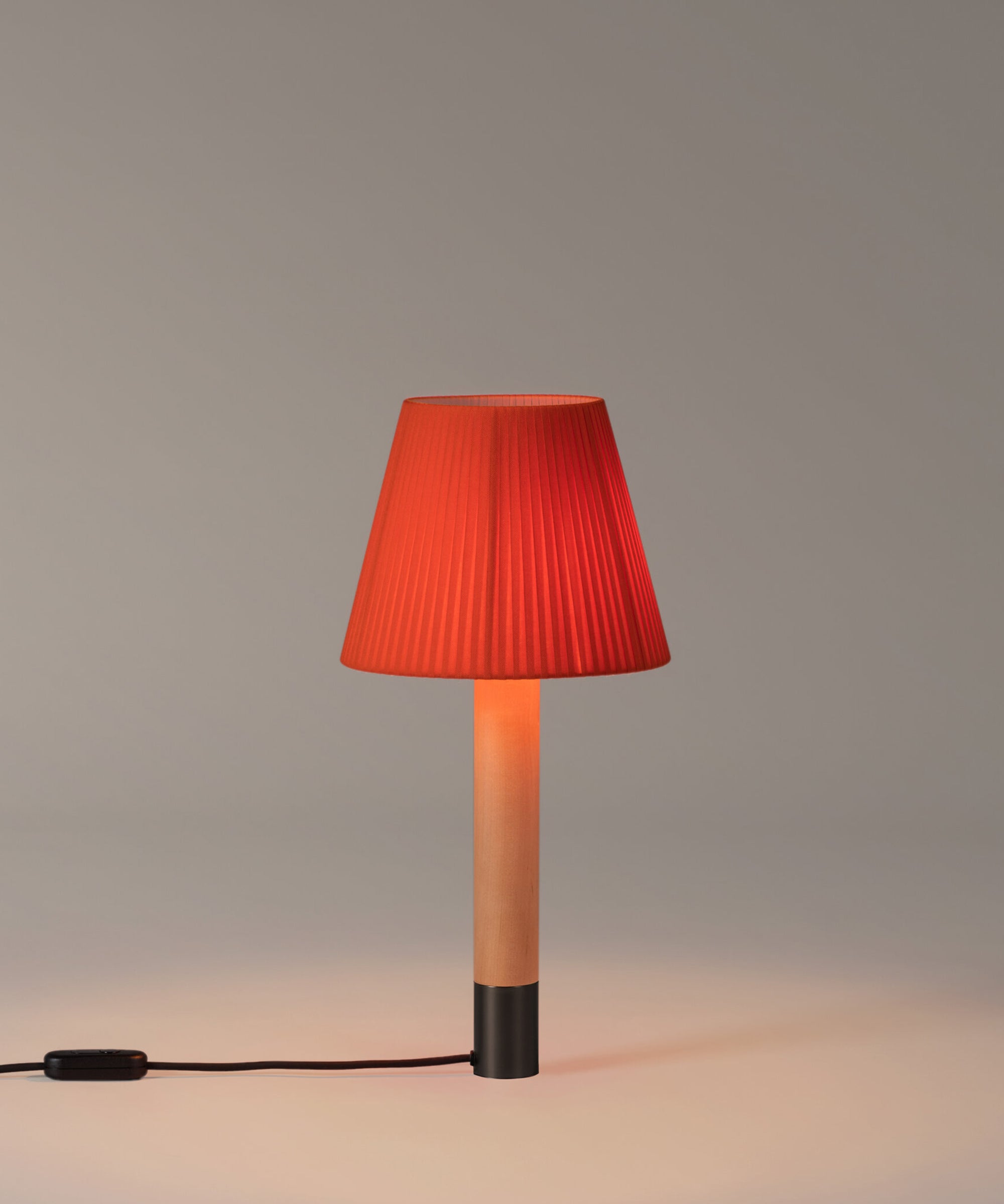 Basica M1 Table Lamp