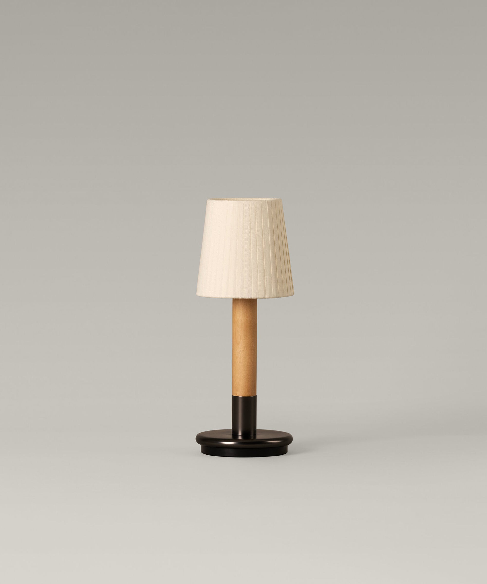 Básica Mínima Batería Table Lamp