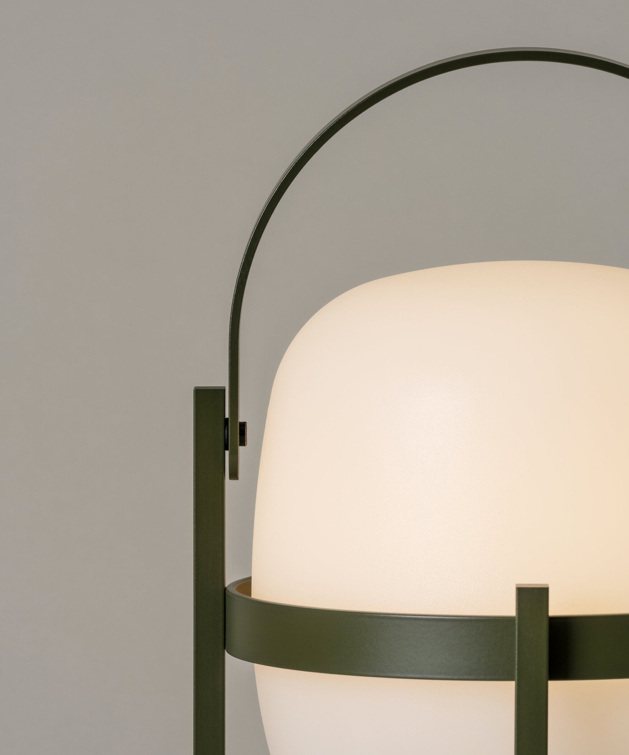 Cestita Alublat Table Lamp