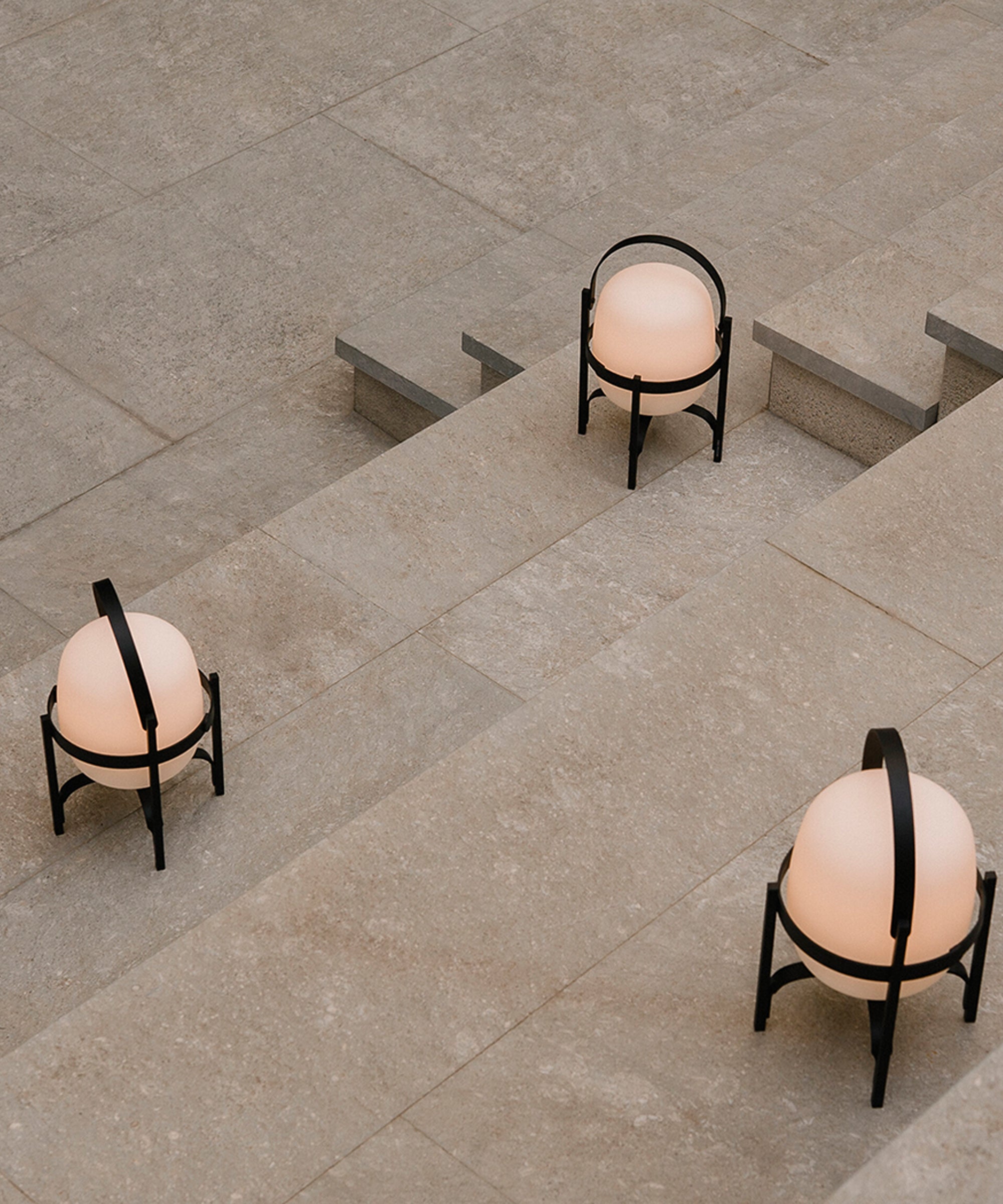 Cestita Alublat Table Lamp