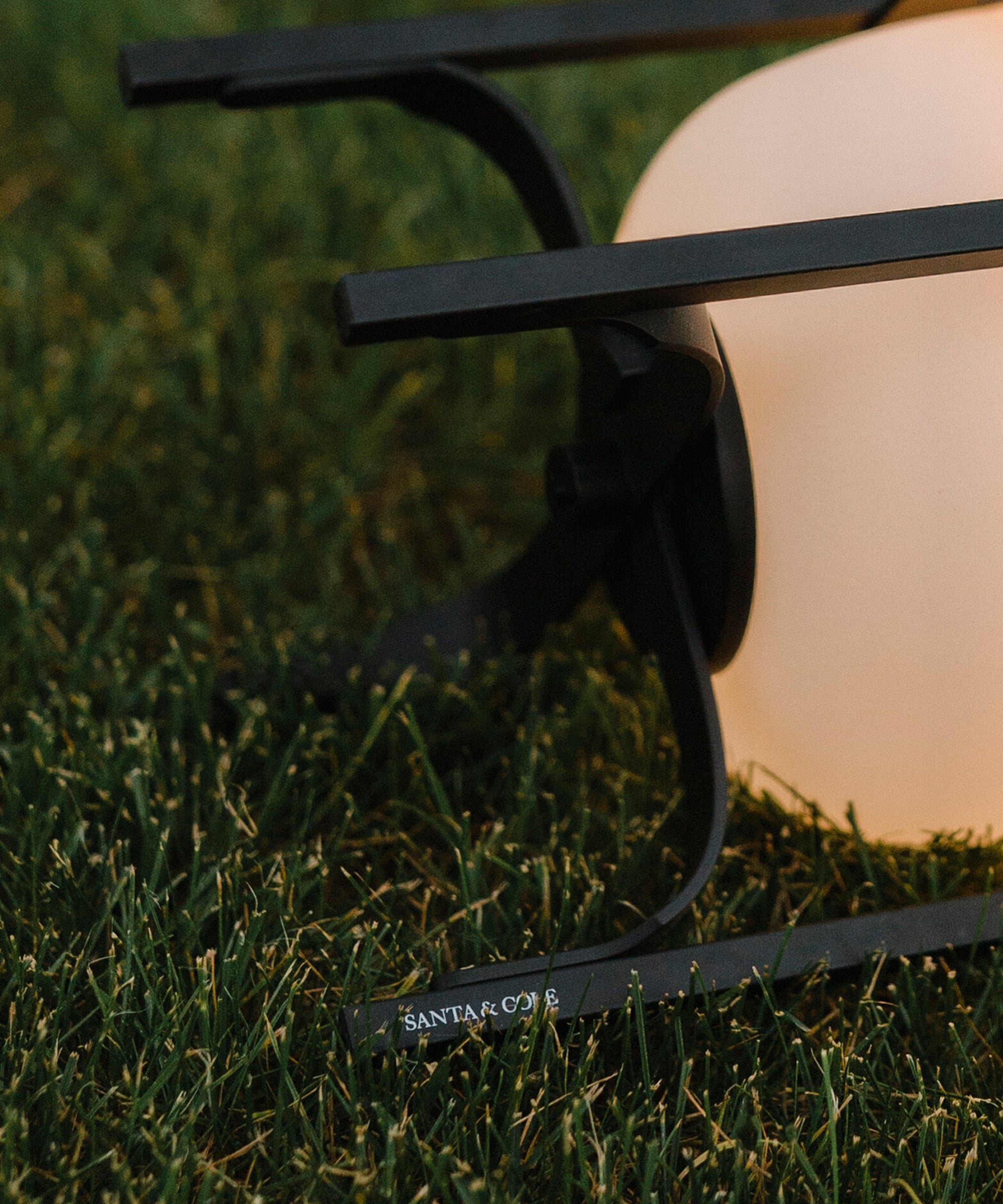 Cestita Alublat Table Lamp
