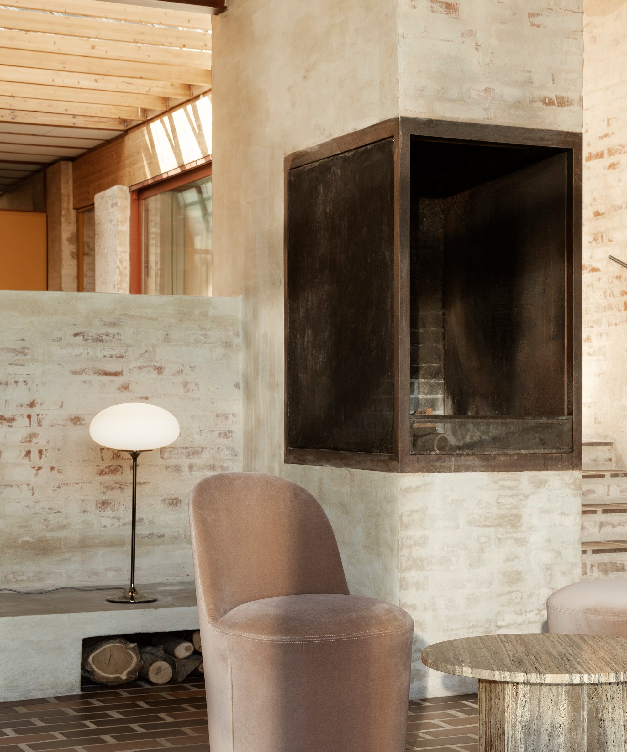 Stemlite Floor Lamp