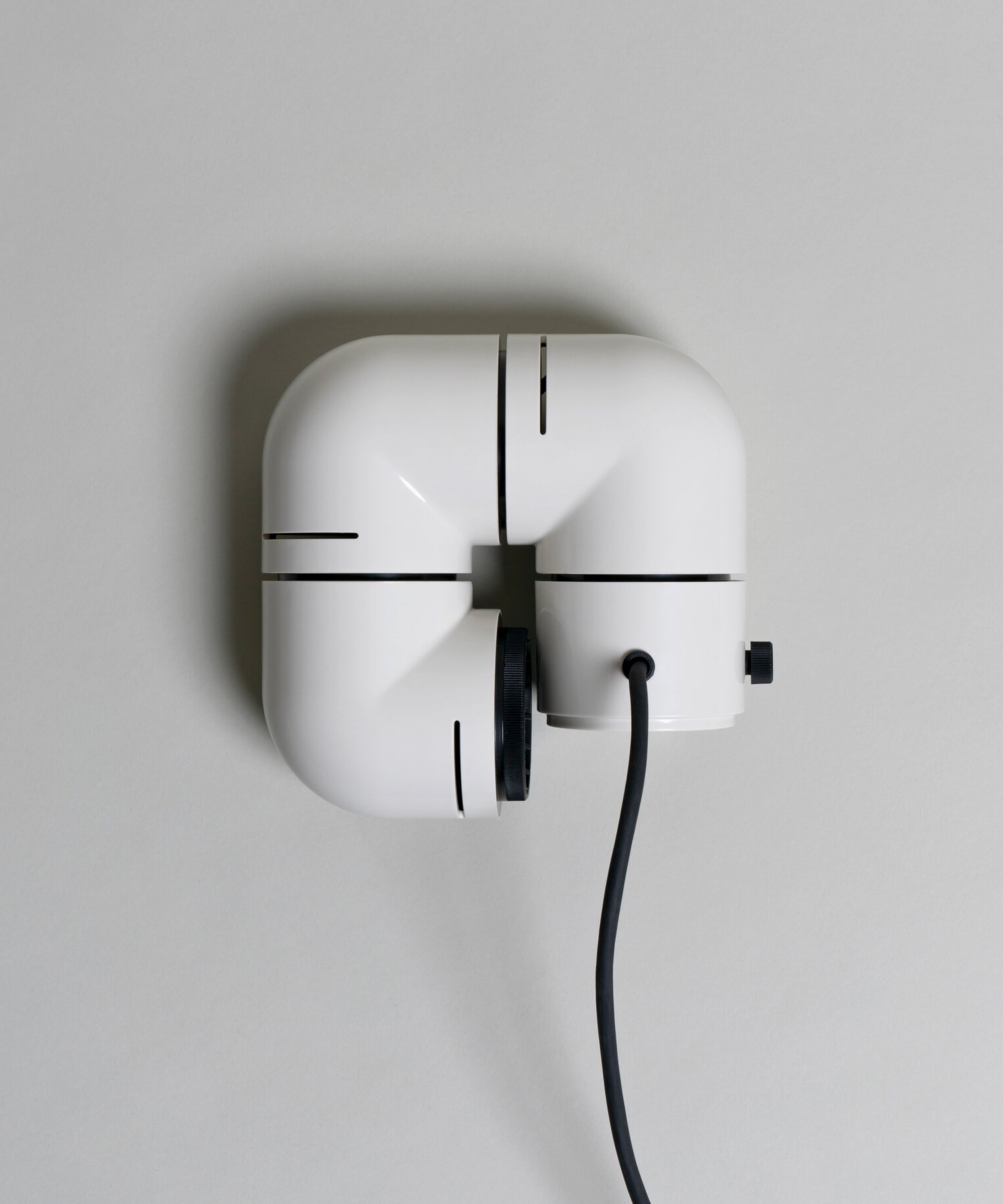 Tatu Table Lamp