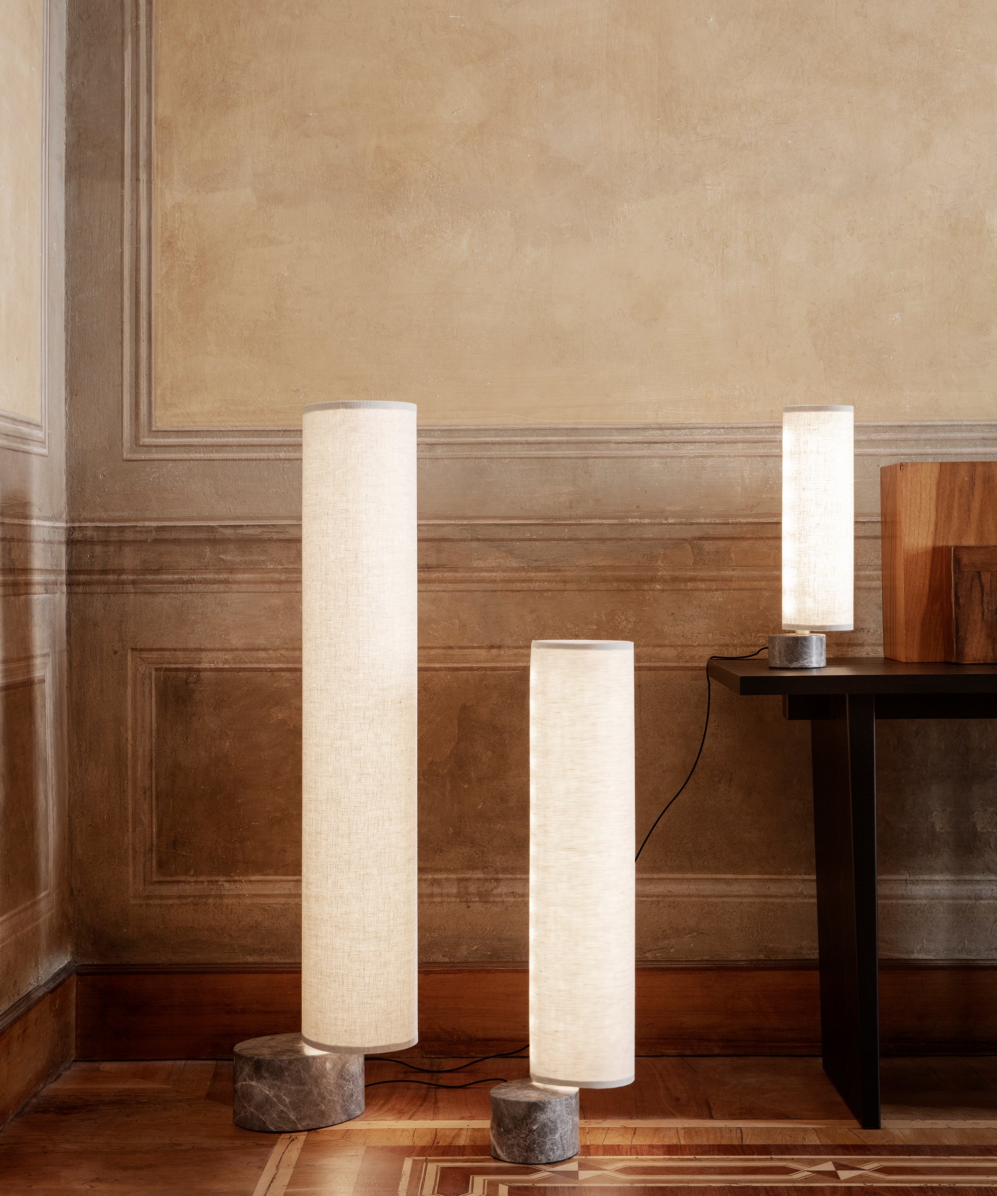 Unbound Table Lamp