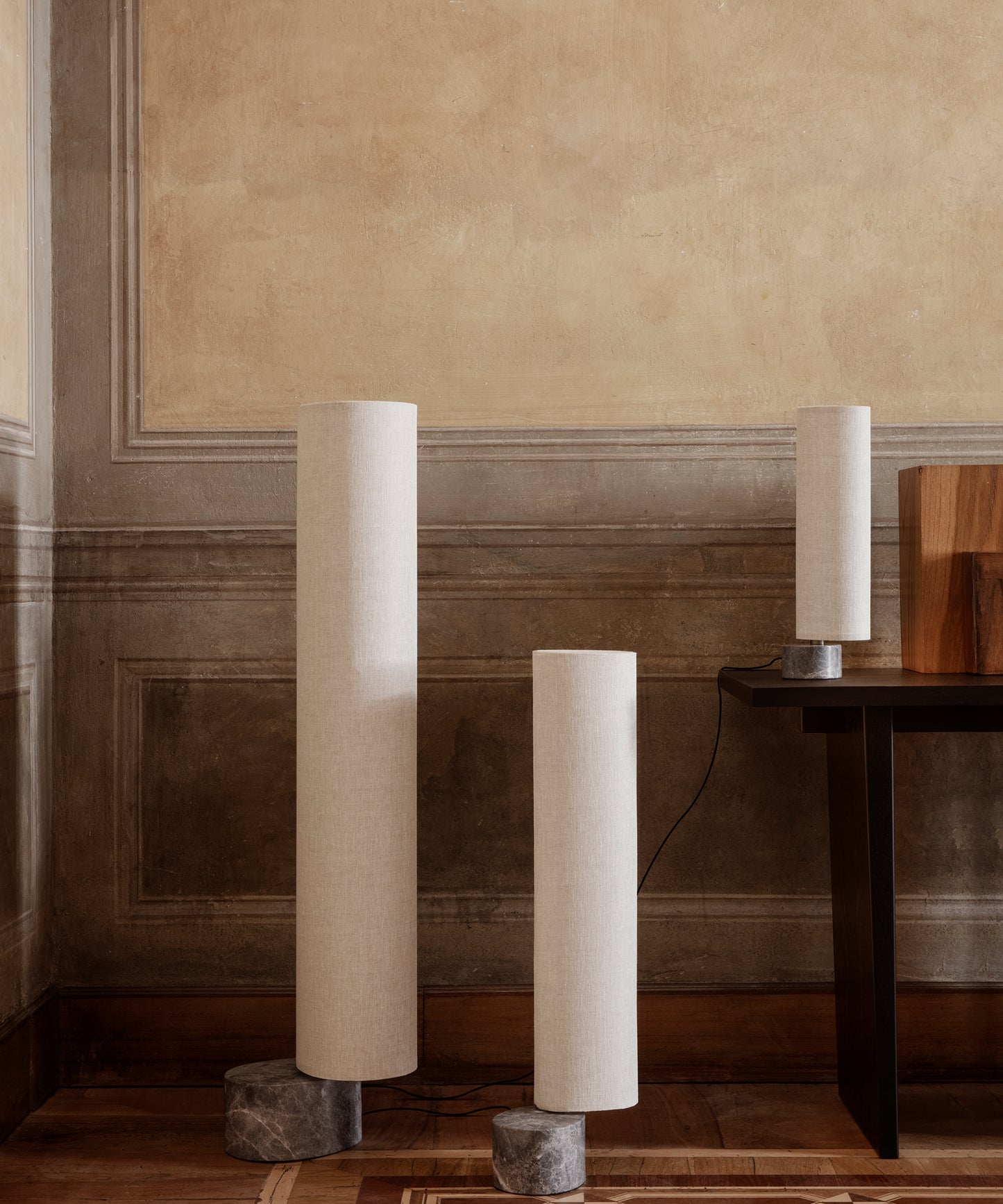 Unbound Table Lamp