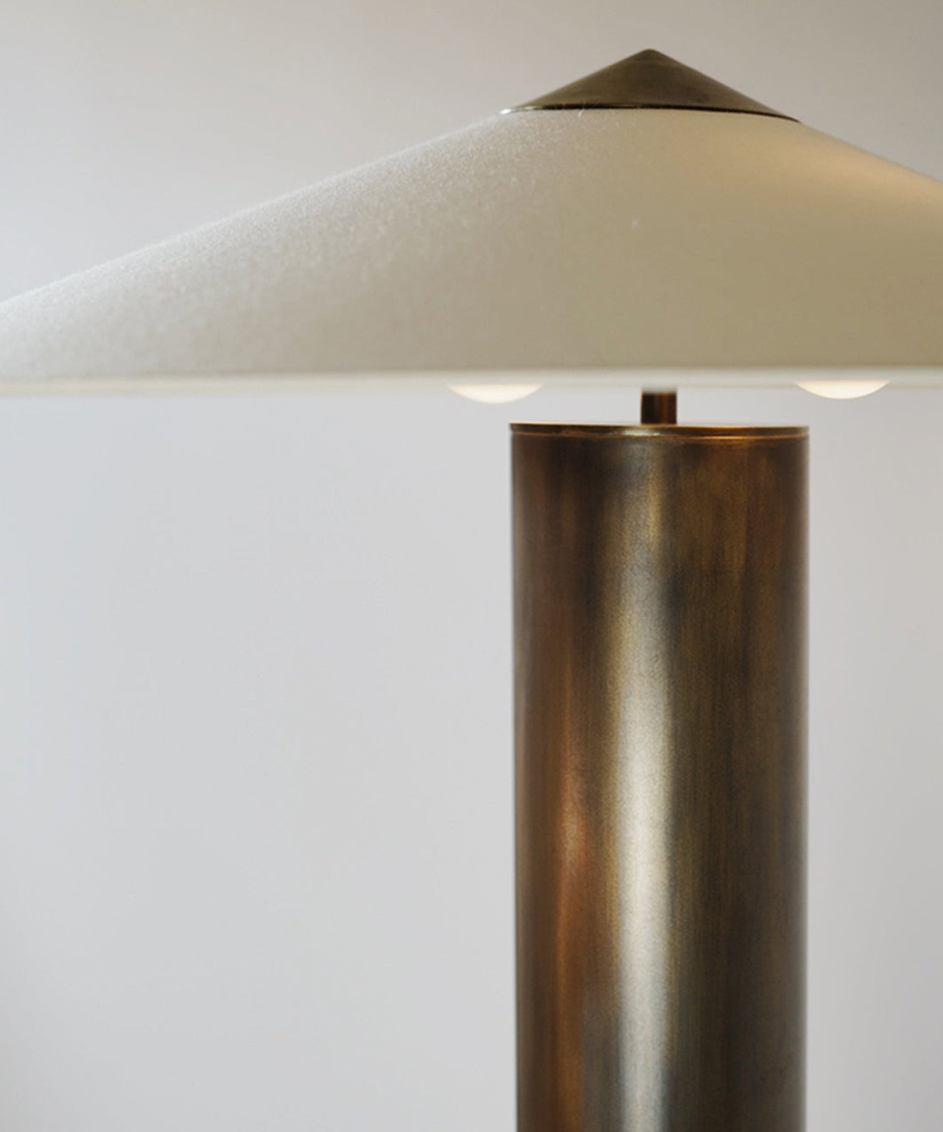 yama-table-lamp-08